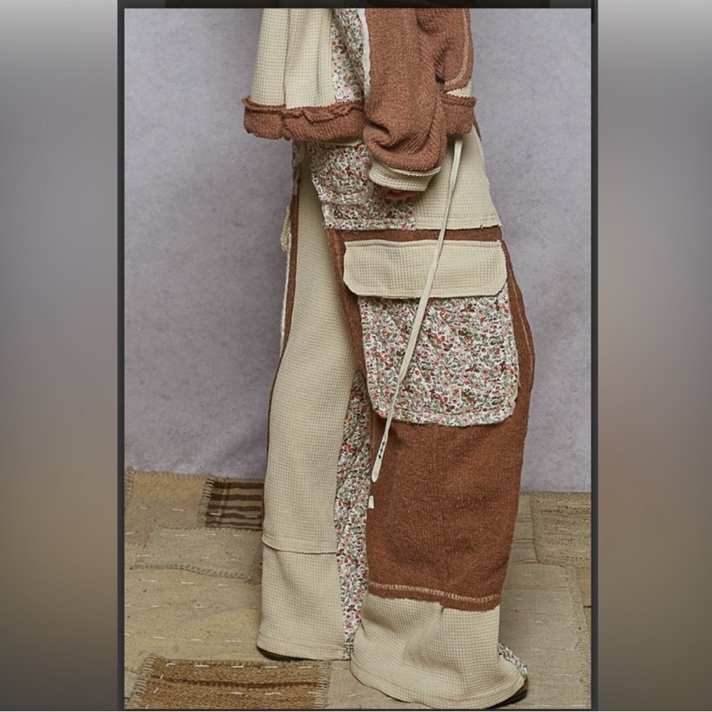 POL Wide-Leg Patchwork Cargo Pants in Brown & Cream with Floral Panels NWOT - Picture 3 of 9